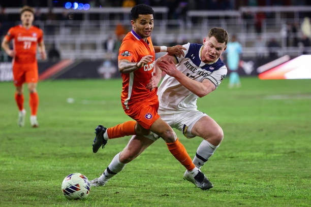 际上面临着 际上面临着